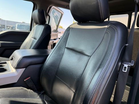 Used 2019 Ford F350 Lariat w/ Lariat Ultimate Package AWD/4WD image 16