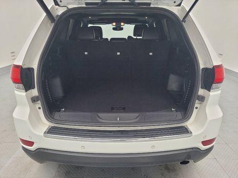 Used 2021 Jeep Grand Cherokee Limited image 29