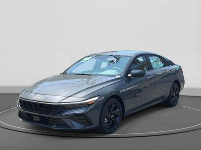 New 2026 Hyundai Elantra SEL Sport Premium