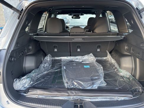 New 2025 Subaru Forester Premium image 11