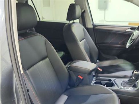 Used 2024 Volkswagen Tiguan Wolfsburg Edition image 26