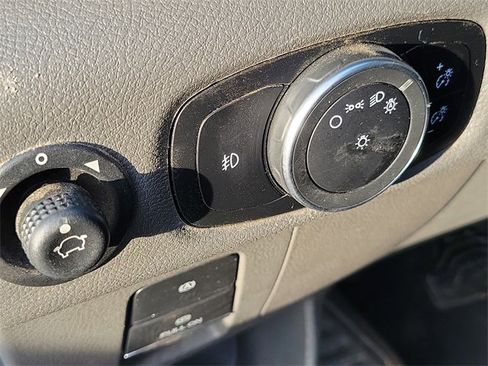 Used 2022 Ford Transit 350 XLT image 7