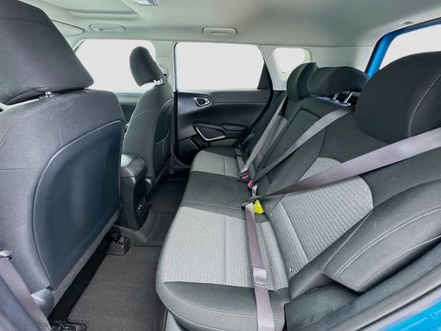 Used 2023 Kia Soul EX FWD image 16