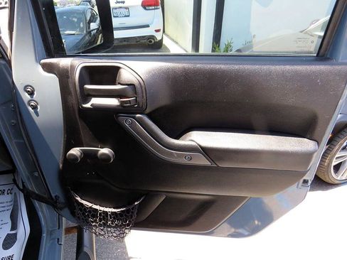 Used 2015 Jeep Wrangler Unlimited Sport w/ Connectivity Group image 20