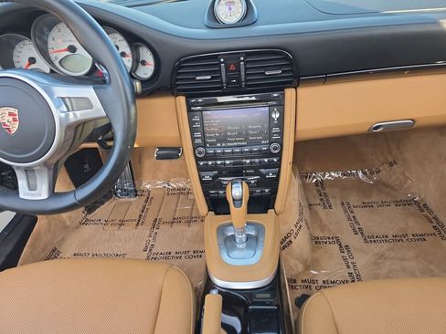 Used 2011 Porsche 911 Turbo S image 12