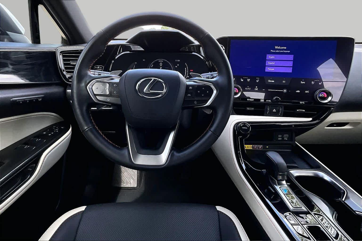 Used 2024 Lexus NX 350h AWD image 6