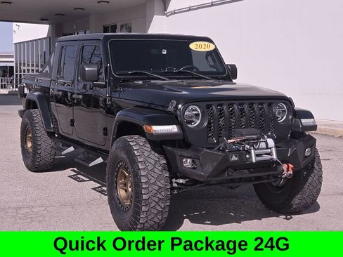 Used 2020 Jeep Gladiator Overland image 2