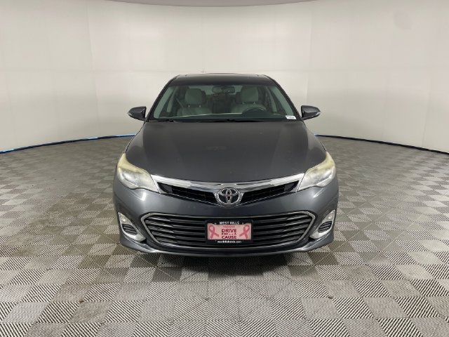 Used 2013 Toyota Avalon XLE Premium FWD image 17