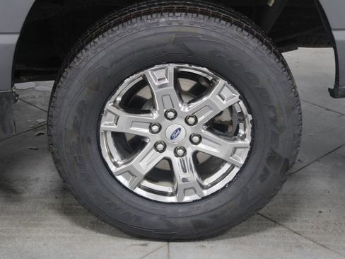 Used 2021 Ford F150 XLT w/ Equipment Group 302A High image 19