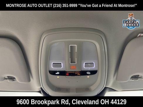 Certified 2025 Volvo V60 B5 Cross Country Plus image 27