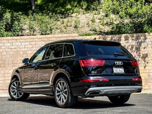 Used 2017 Audi Q7 2.0T Premium image 16