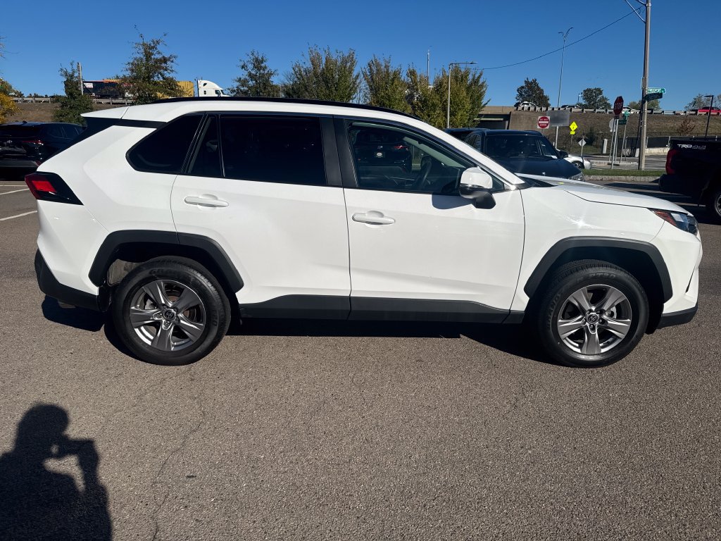 Used 2024 Toyota RAV4 XLE w/ Convenience Package AWD/4WD image 10