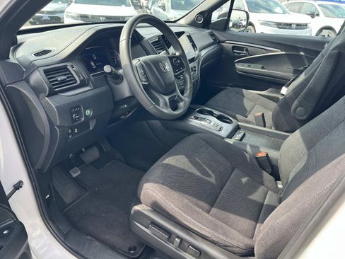 Used 2022 Honda Pilot Sport image 5