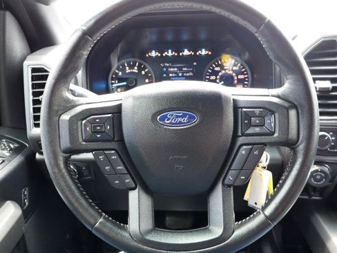 Used 2017 Ford F150 XLT w/ Equipment Group 302A Luxury AWD/4WD image 23