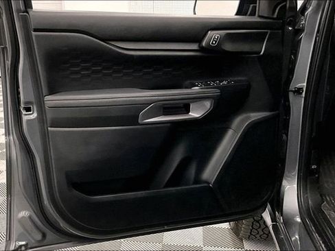 Used 2024 Ford Ranger XLT w/ Trailer Tow Package image 21