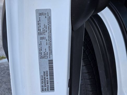 Used 2024 RAM ProMaster 2500 w/ Convenience Group FWD image 26