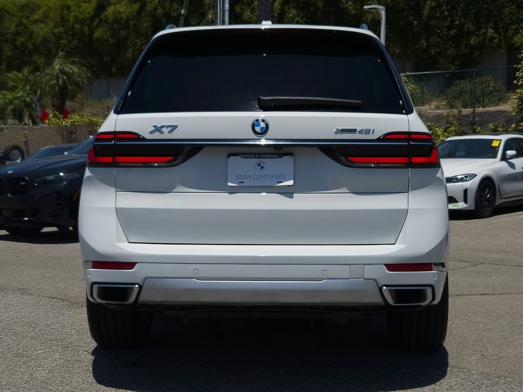 Used 2024 BMW X7 xDrive40i w/ Parking Assistance Package AWD/4WD image 27