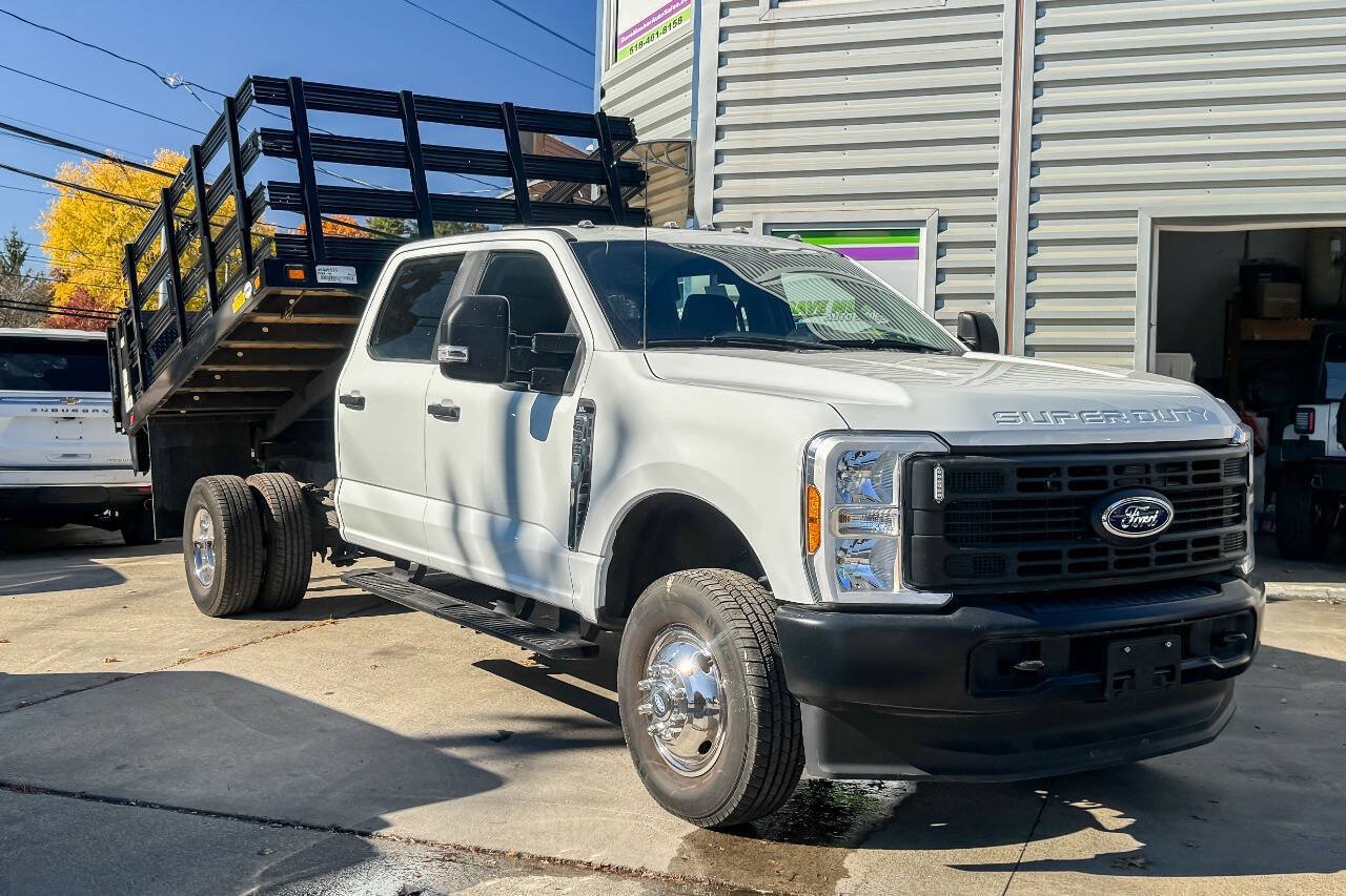 Used 2024 Ford F350 XL w/ Snow Plow Prep Package AWD/4WD image 1
