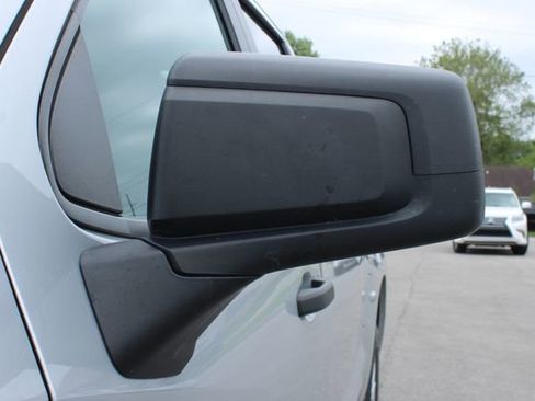 Used 2022 Chevrolet Silverado 1500 Custom AWD/4WD image 7