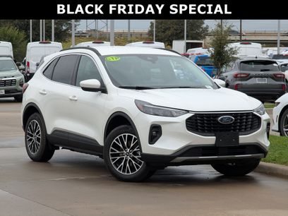 New 2025 Ford Escape SE