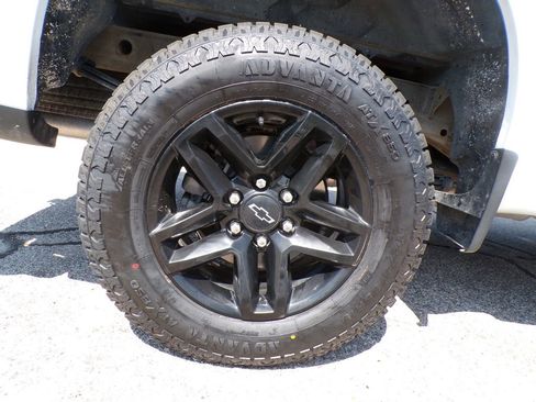 Used 2023 Chevrolet Silverado 1500 LT Trail Boss AWD/4WD image 21