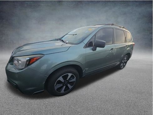 Used 2017 Subaru Forester 2.5i w/ Alloy Wheel Package AWD/4WD image 11