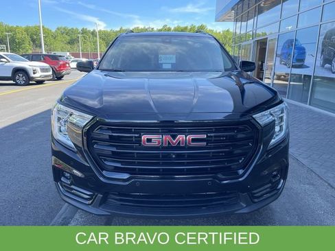 Certified 2024 GMC Terrain SLT w/ Infotainment Package II AWD/4WD image 31