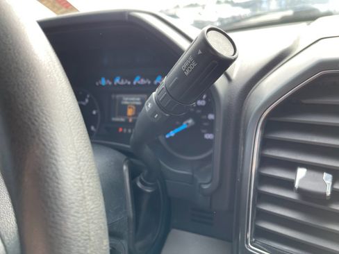 Used 2022 Ford F350 XLT image 22