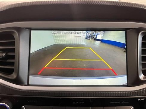 Used 2018 Hyundai Ioniq Limited FWD image 26