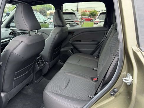 Certified 2026 Subaru Forester Premium AWD/4WD image 15