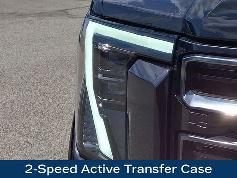 Used 2024 GMC Sierra 2500 AT4 w/ AT4 Premium Plus Package AWD/4WD image 30