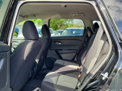 New 2026 Nissan Rogue SV FWD image 8