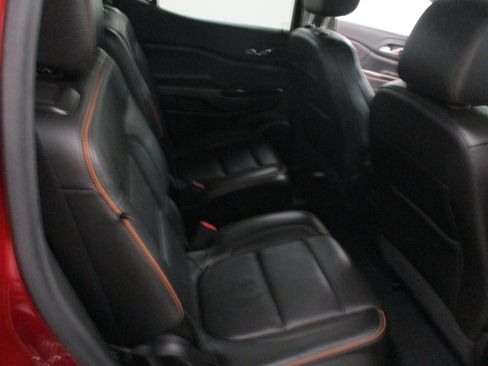 Used 2023 GMC Acadia AT4 w/ Preferred Package AWD/4WD image 15
