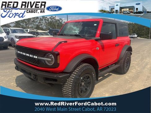 Used 2022 Ford Bronco Wildtrak image 1