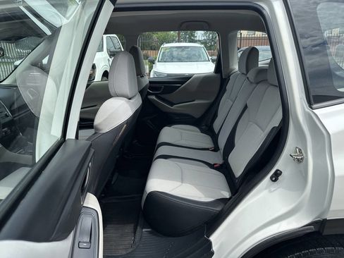 Used 2019 Subaru Forester AWD/4WD image 13