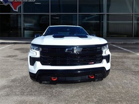 Used 2024 Chevrolet Silverado 1500 LT Trail Boss w/ LT Trail Boss Premium Package image 9