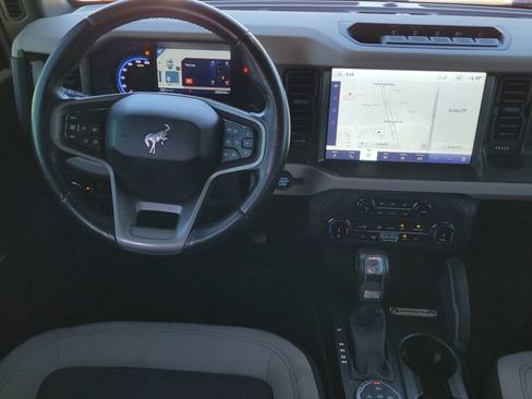 Used 2022 Ford Bronco Wildtrak AWD/4WD image 9