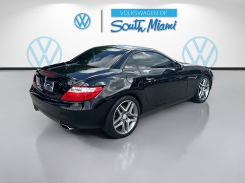 Used 2013 Mercedes-Benz SLK 250 image 7