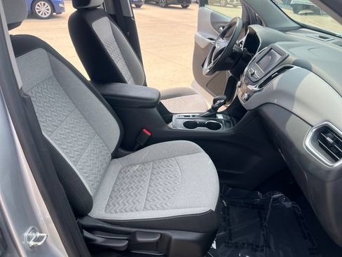 Certified 2022 Chevrolet Equinox LT AWD/4WD image 14