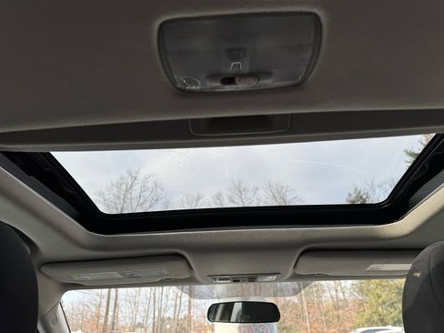 Used 2016 Honda HR-V EX image 13