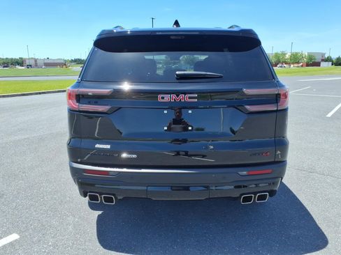 Certified 2024 GMC Acadia AT4 w/ Super Cruise Package AWD/4WD image 5