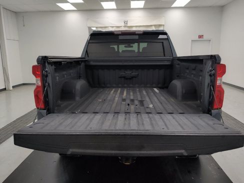 Used 2020 Chevrolet Silverado 1500 LT Trail Boss AWD/4WD image 29