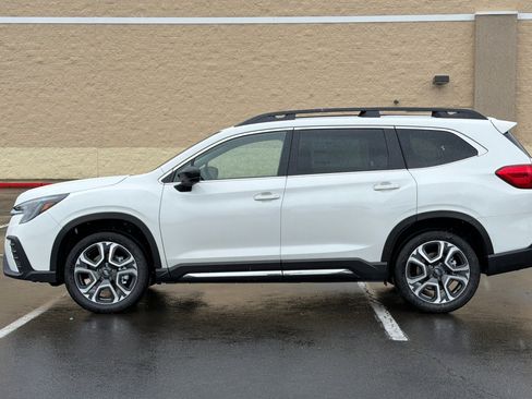 New 2026 Subaru Ascent Limited image 7