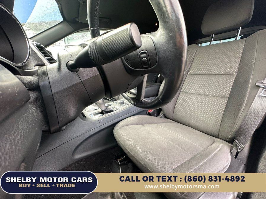 Used 2018 Jeep Grand Cherokee Laredo AWD/4WD image 10