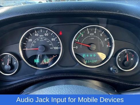 Used 2018 Jeep Wrangler Unlimited Sahara image 11