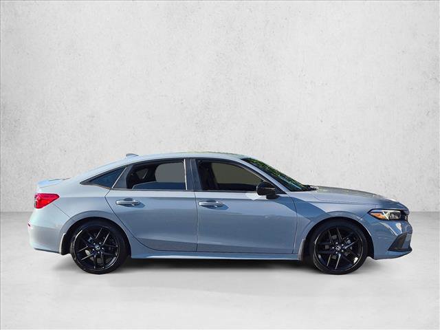 Used 2023 Honda Civic Sport image 4