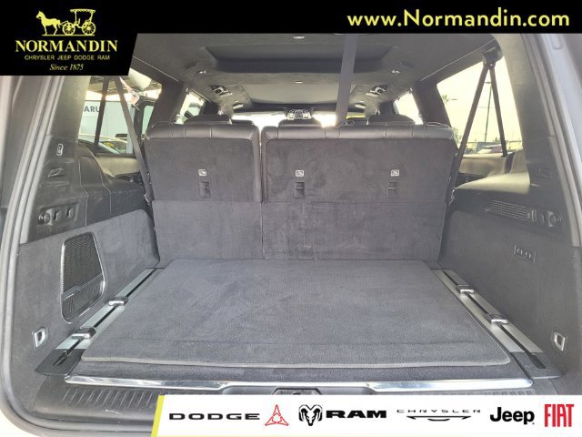 Used 2024 Jeep Grand Wagoneer L Series II w/ Quick Order Packagew 28T AWD/4WD image 19