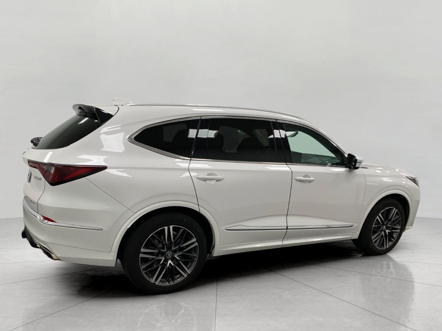 Used 2025 Acura MDX w/ Advance Package AWD/4WD image 3