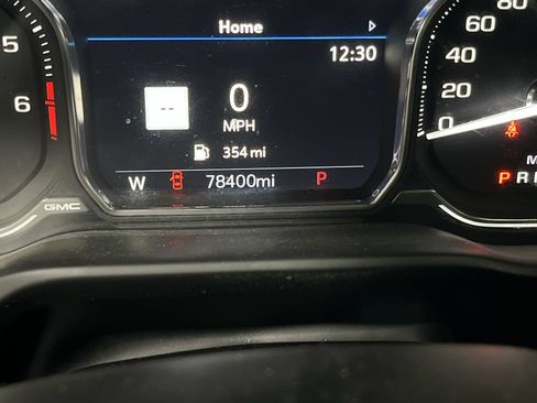 Used 2021 GMC Sierra 1500 AT4 w/ AT4 Carbonpro Edition AWD/4WD image 12