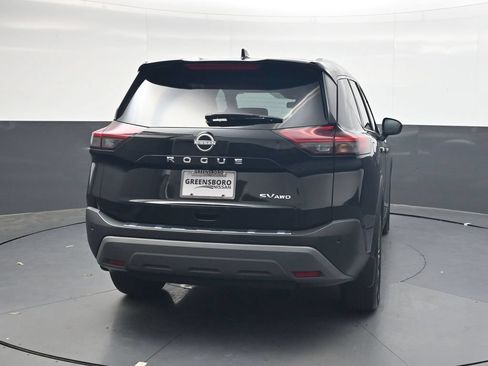 Certified 2023 Nissan Rogue SV w/ SV Premium B Package AWD/4WD image 5